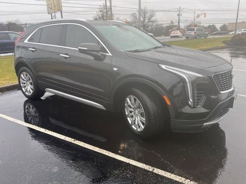 Certified 2023 Cadillac XT4 Premium Luxury w/ Technology Package image 2