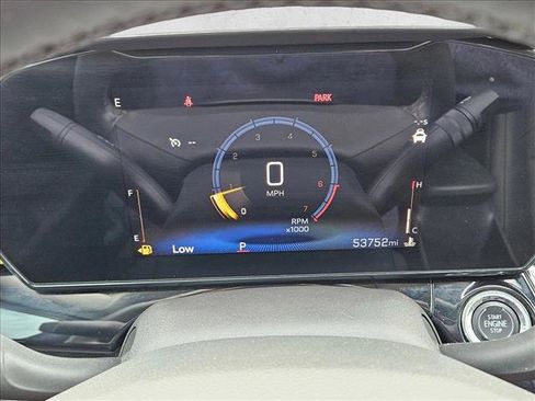 Used 2024 Chevrolet Trax ACTIV w/ Sunroof Package FWD image 11
