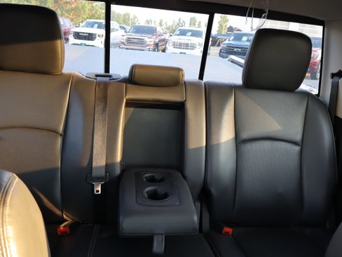 Used 2011 RAM 1500 Laramie w/ Protection Group AWD/4WD image 13