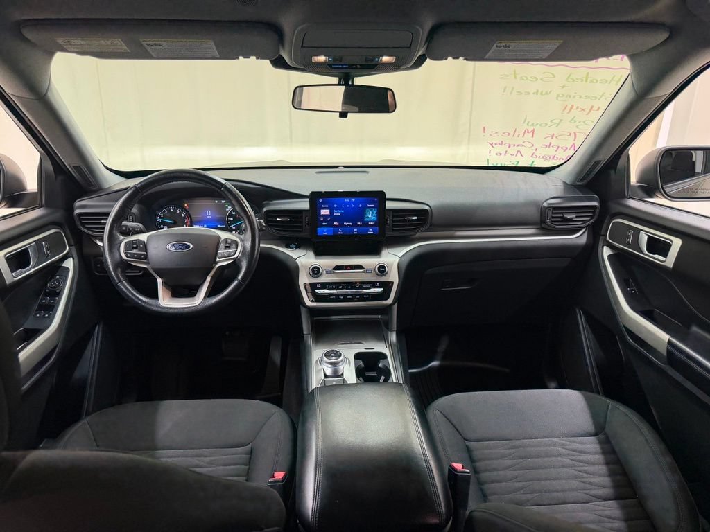 Used 2020 Ford Explorer XLT w/ Comfort Package AWD/4WD image 25