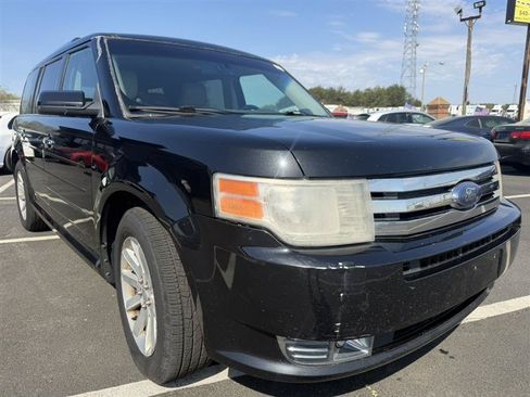 Used 2010 Ford Flex SEL FWD image 6