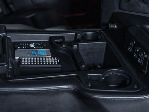 Used 2006 HUMMER H1 4-Door Wagon AWD/4WD image 64