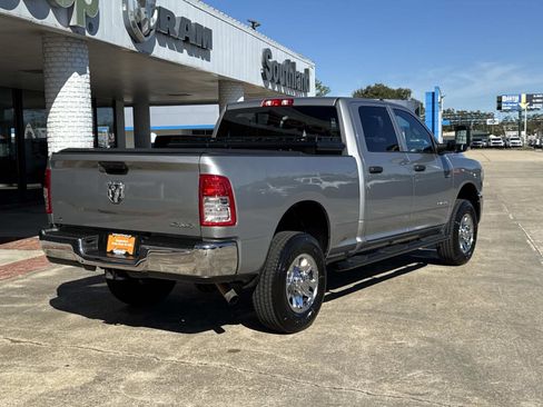 Used 2022 RAM 2500 Tradesman w/ Chrome Appearance Group image 7
