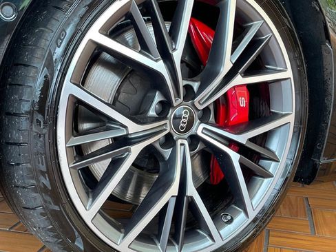 Used 2025 Audi S7 Prestige w/ Prestige Package image 5