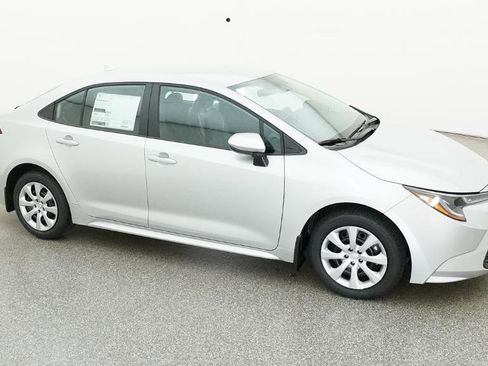 New 2026 Toyota Corolla LE image 12
