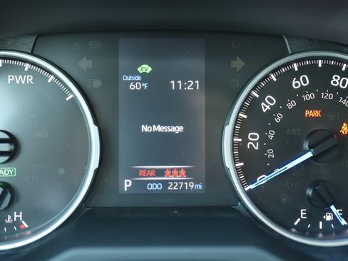 Used 2022 Toyota RAV4 LE image 42