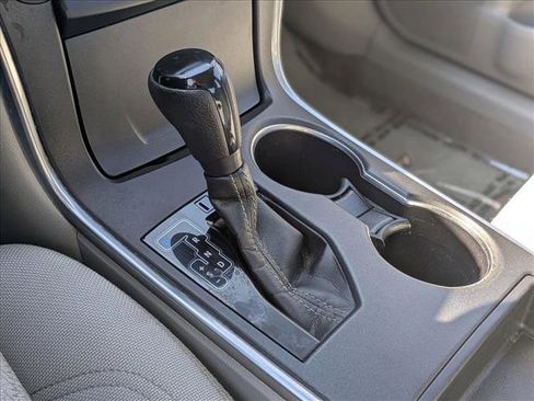 Used 2017 Toyota Camry LE image 14