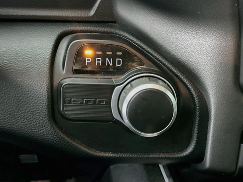 Used 2020 RAM 1500 Big Horn RWD image 23