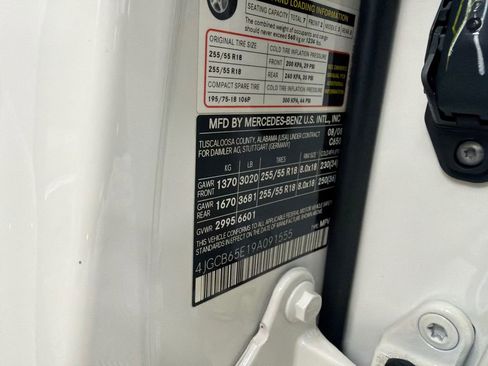 Used 2009 Mercedes-Benz R 350 4MATIC image 34