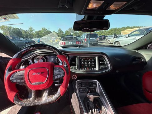 Used 2021 Dodge Challenger R/T Scat Pack RWD image 5