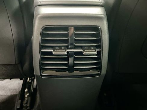 Certified 2023 Kia Niro EX FWD image 26