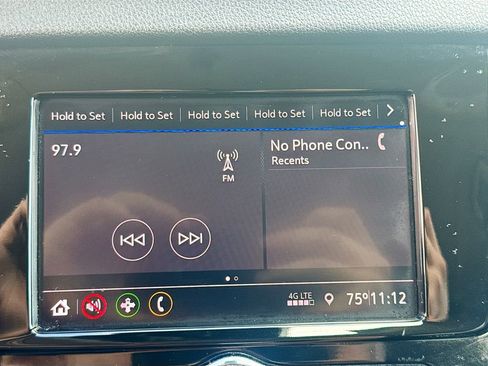 Used 2021 Buick Encore Preferred AWD/4WD image 14