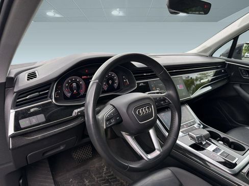 Used 2020 Audi Q7 3.0T Premium Plus w/ Premium Plus Package AWD/4WD image 4