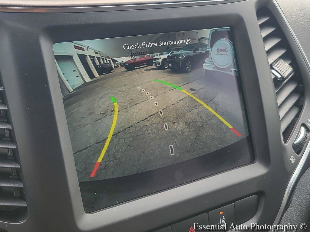 Certified 2023 Jeep Cherokee Altitude Lux AWD/4WD image 17
