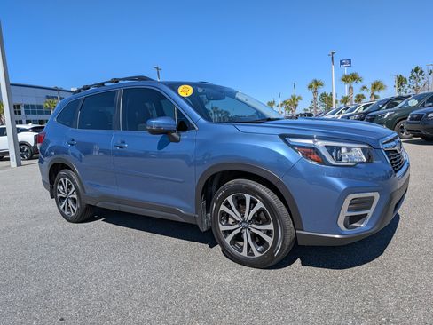 Used 2020 Subaru Forester Limited image 2