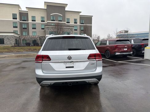 Used 2018 Volkswagen Atlas SE image 6