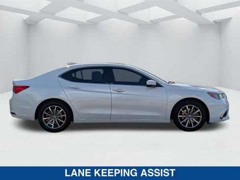 Used 2019 Acura TLX FWD image 4