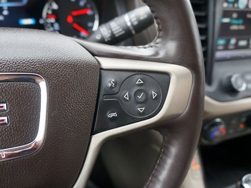 Used 2019 GMC Acadia Denali w/ Technology Package image 24