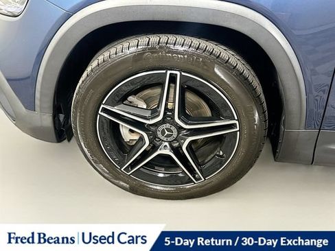 Used 2023 Mercedes-Benz GLB 250 4MATIC image 37