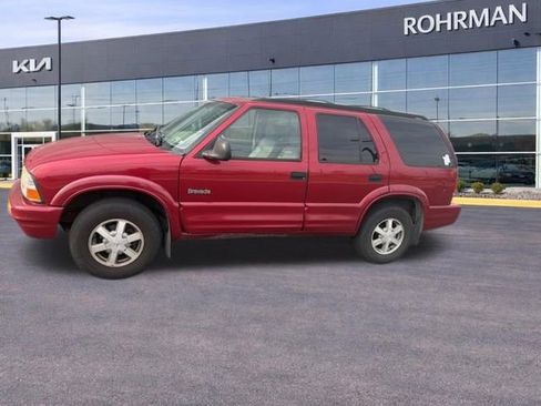 Used 1998 Oldsmobile Bravada AWD w/ Value Pkg image 1