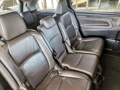 Used 2018 Honda Odyssey EX-L image 32