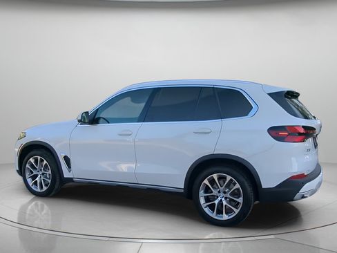 Used 2025 BMW X5 xDrive40i w/ Premium Package AWD/4WD image 20