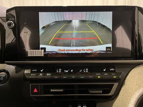 Certified 2025 Toyota Camry XLE image 18