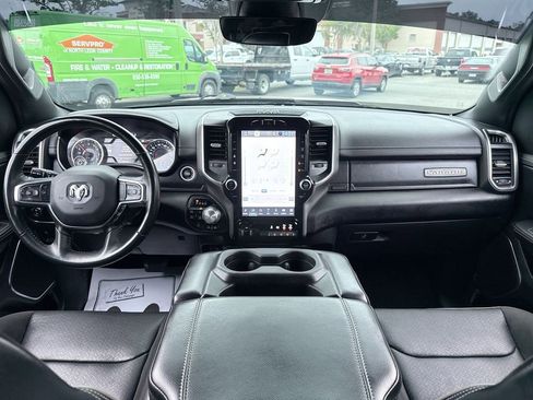 Used 2024 RAM 1500 Laramie AWD/4WD image 21