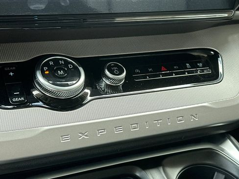 New 2026 Ford Expedition Active RWD image 22