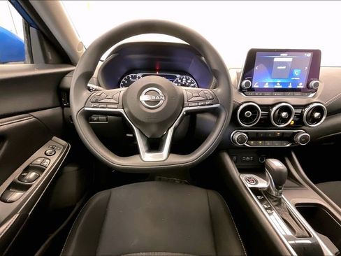 Certified 2024 Nissan Sentra SV image 4