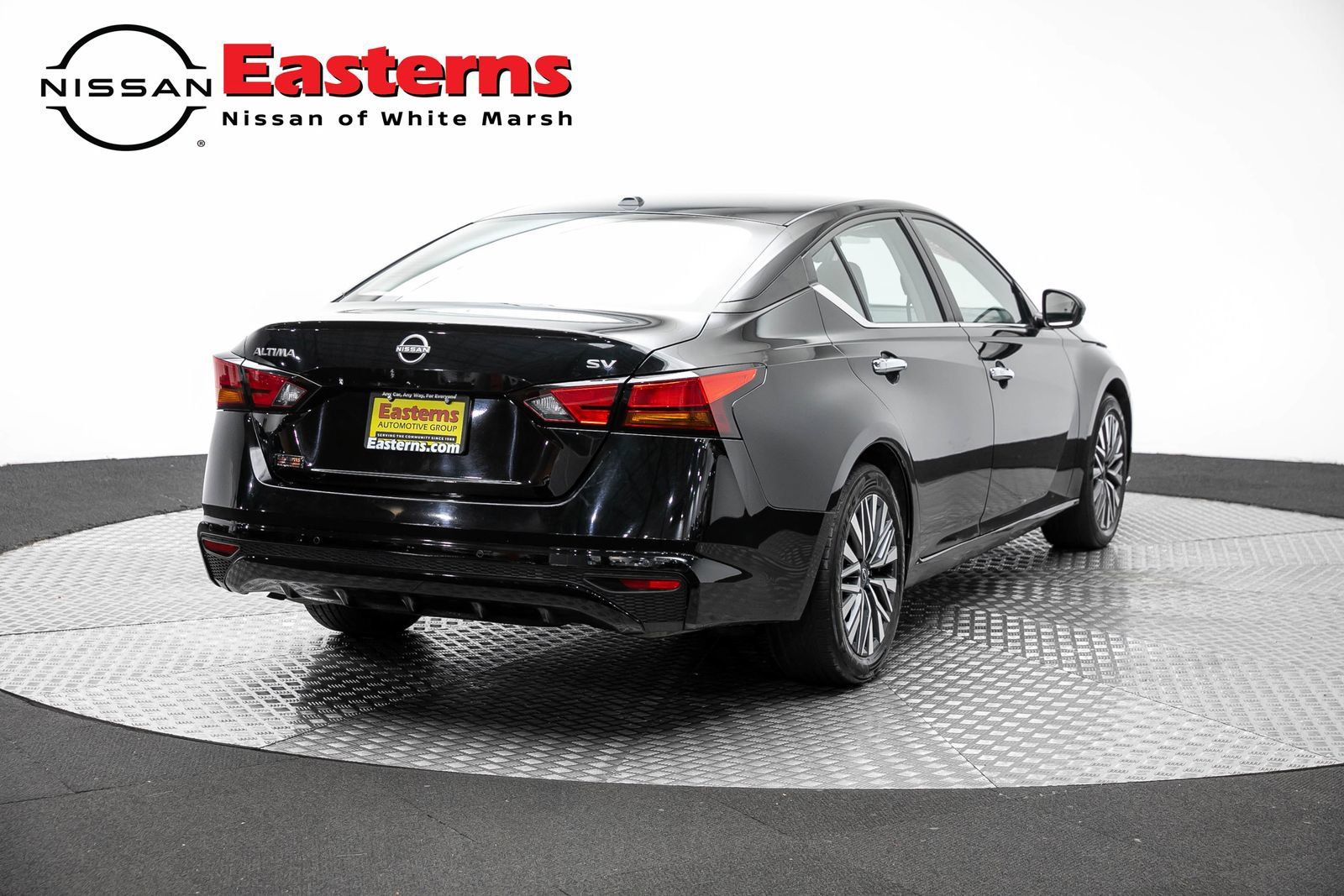 Used 2024 Nissan Altima 2.5 SV FWD image 5