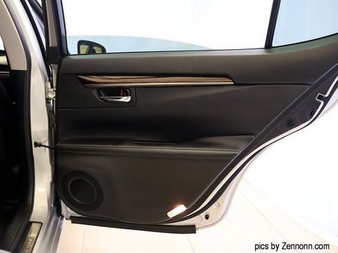 Used 2013 Lexus ES 350 w/ Luxury Pkg FWD image 30