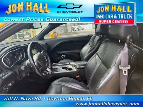 Used 2017 Dodge Challenger GT image 17