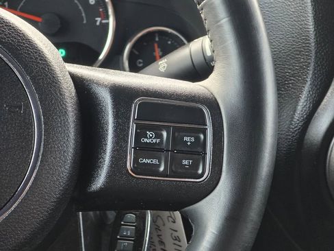 Used 2018 Jeep Wrangler Unlimited Sport w/ Connectivity Group image 15