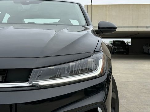 New 2026 Volkswagen Jetta SE FWD image 5