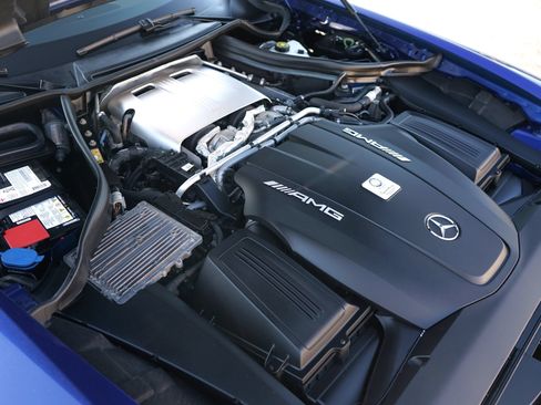 Used 2017 Mercedes-Benz AMG GT Coupe image 35
