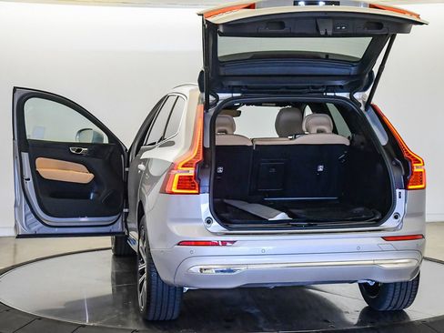Certified 2023 Volvo XC60 B5 Ultimate w/ Climate Package FWD image 27