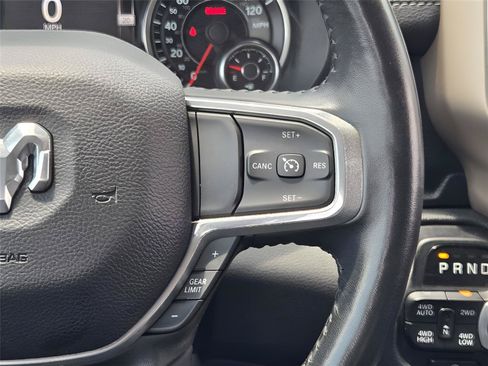 Used 2022 RAM 1500 Laramie AWD/4WD image 26
