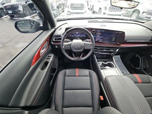 Certified 2024 Chevrolet Traverse RS w/ LPO, Floor Liner Package image 29