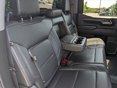 Used 2023 Chevrolet Silverado 1500 LTZ AWD/4WD image 17