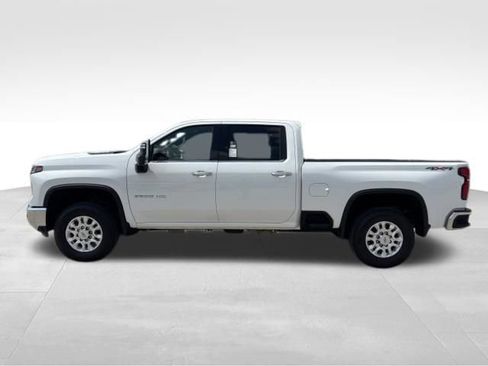 Certified 2025 Chevrolet Silverado 2500 LTZ w/ LTZ Convenience Package AWD/4WD image 2