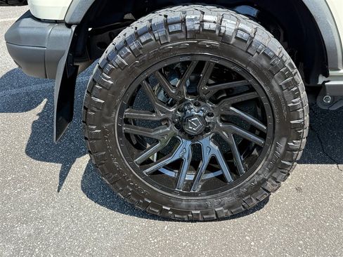 Used 2025 Ford Bronco Badlands AWD/4WD image 29
