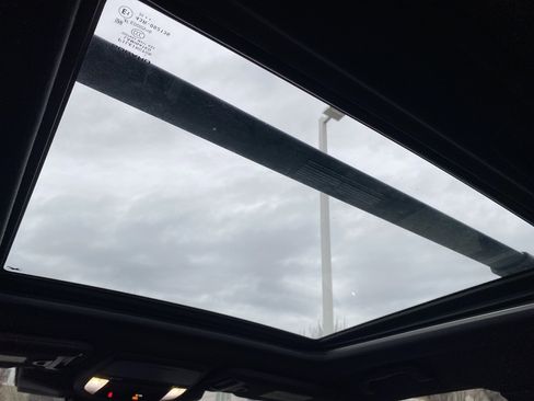 Used 2025 Subaru Forester Sport image 34