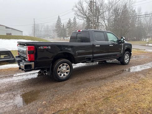 Used 2024 Ford F350 King Ranch w/ Chrome Package image 41