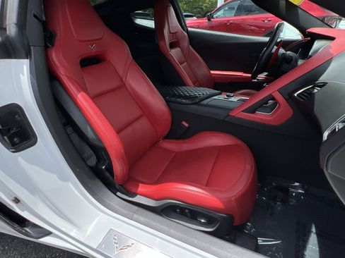 Used 2016 Chevrolet Corvette Z06 w/ 2LZ Preferred Equipment Group RWD image 31