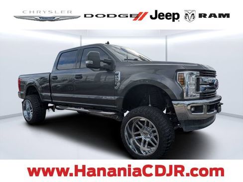 Used 2019 Ford F250 XLT w/ XLT Value Package AWD/4WD image 1