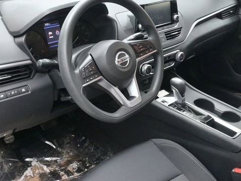 Used 2021 Nissan Altima 2.5 S image 12