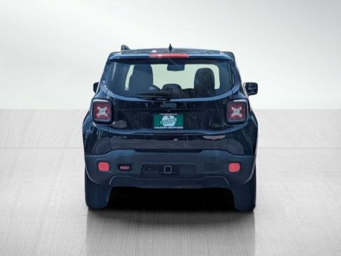Used 2016 Jeep Renegade Trailhawk w/ Premium Trailhawk Package AWD/4WD image 5