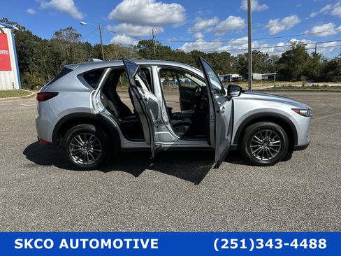 Used 2020 MAZDA CX-5 Touring image 33