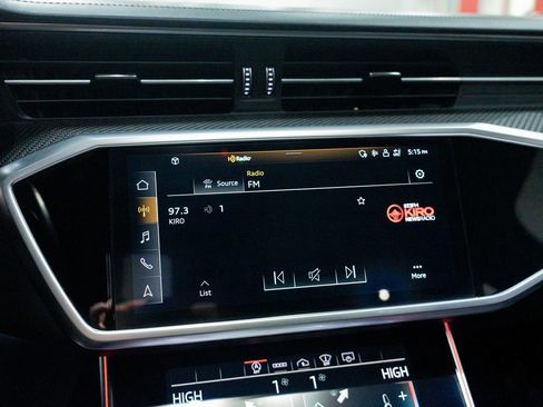 Used 2021 Audi RS 6 w/ Executive Package image 48